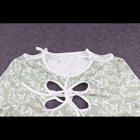 Vintage Floral Cut Out Long Sleeve Shirt - Picture 12 of 14